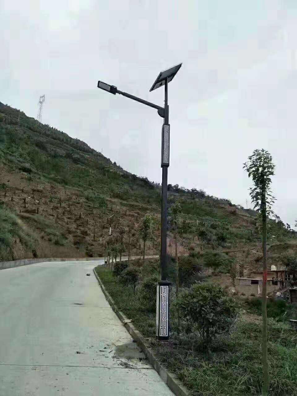 三亚仿古太阳能路灯
